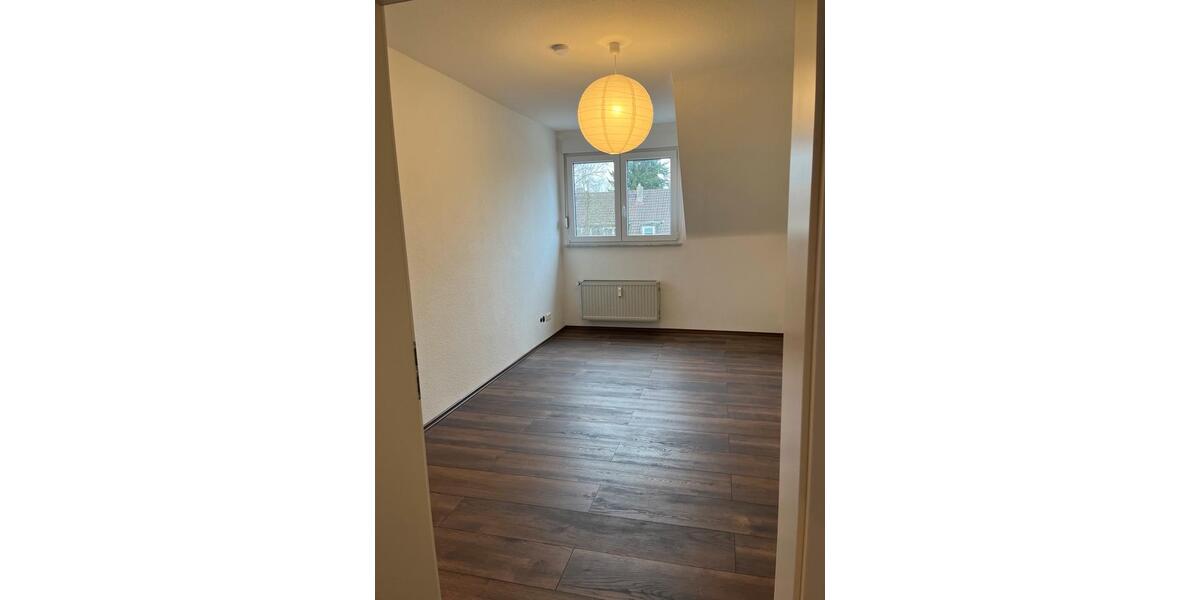 Etagenwohnung Hanau Lamboy - 4.5 Zimmer, 100 m&sup2;, 1.685&euro; | Angebot:26241349