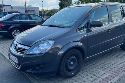 Opel Zafira 241.000 km 1.999 &euro; Hanau 63452