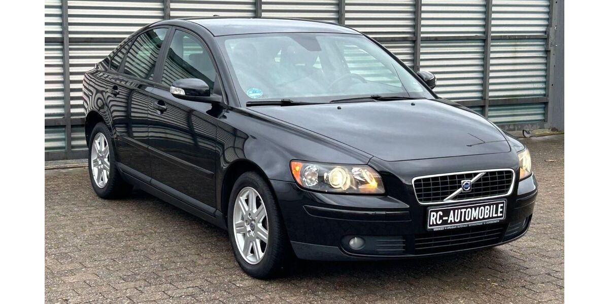 Volvo S40 70.000 km 5.999 &euro; Hanau 63452