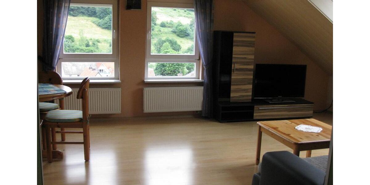 Dachgeschoßwohnung Frammersbach - 3 Zimmer, 35 m&sup2;, 450&euro; | Angebot:25966006