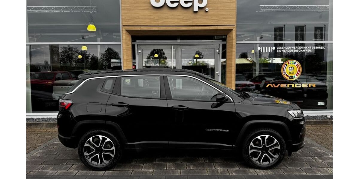 Jeep Compass 42.389 km 22.250 &euro; Aschaffenburg 63741