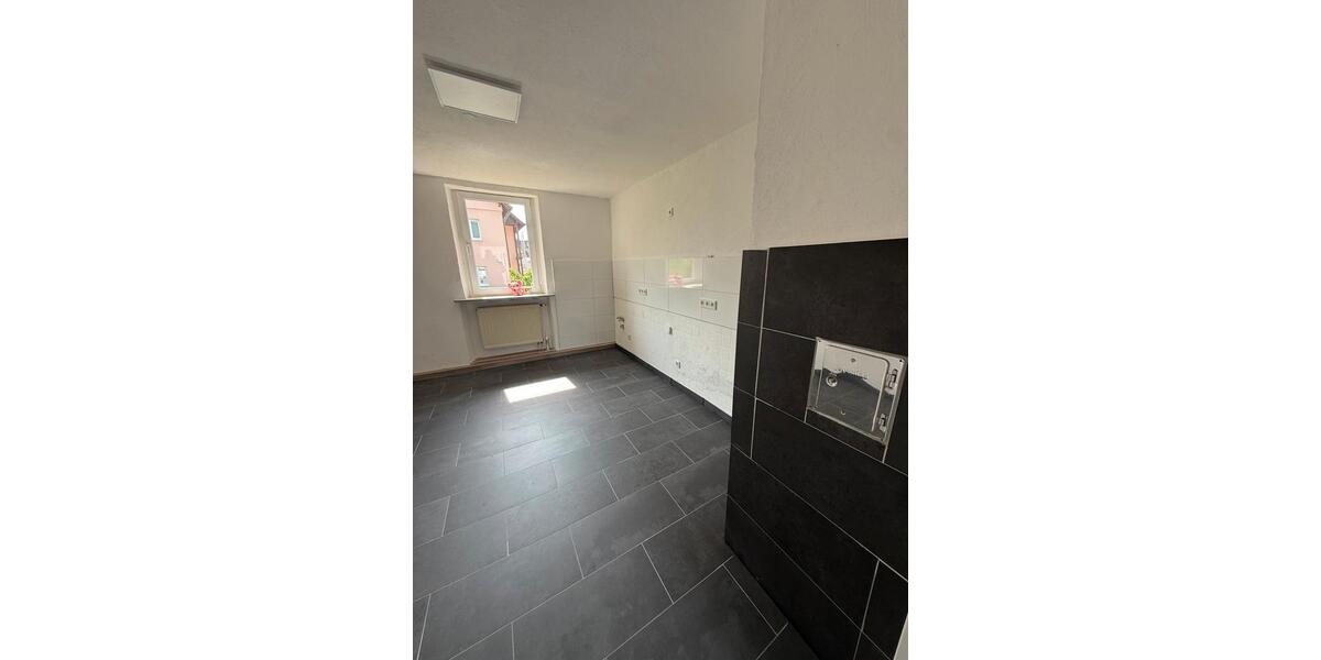 Einfamilienhaus Kleinkahl - 5.5 Zimmer, 140 m&sup2;, 1.250&euro; | Angebot:26614467