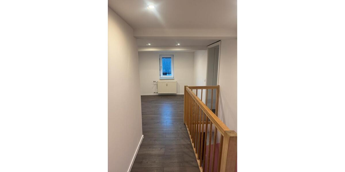 Einfamilienhaus Biebergemünd - 4 Zimmer, 130 m&sup2;, 900&euro; | Angebot:25791227