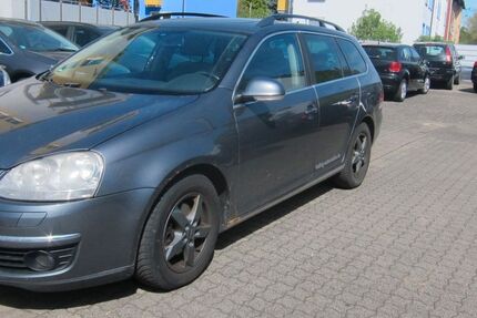 VW Golf 363.728 km 900 &euro; Aschaffenburg 63741