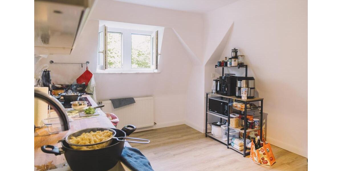 Dachgeschoßwohnung Hanau - 2 Zimmer, 68 m&sup2;, 900&euro; | Angebot:26296793