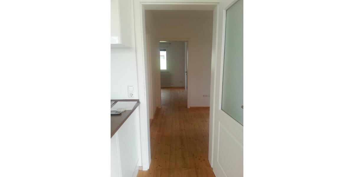 Erdgeschoßwohnung Hösbach - 3 Zimmer, 82 m&sup2;, 820&euro; | Angebot:25655342