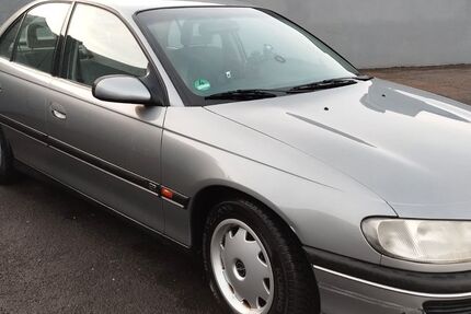 Opel Omega 178.000 km 1.650 &euro; Alzenau 63755