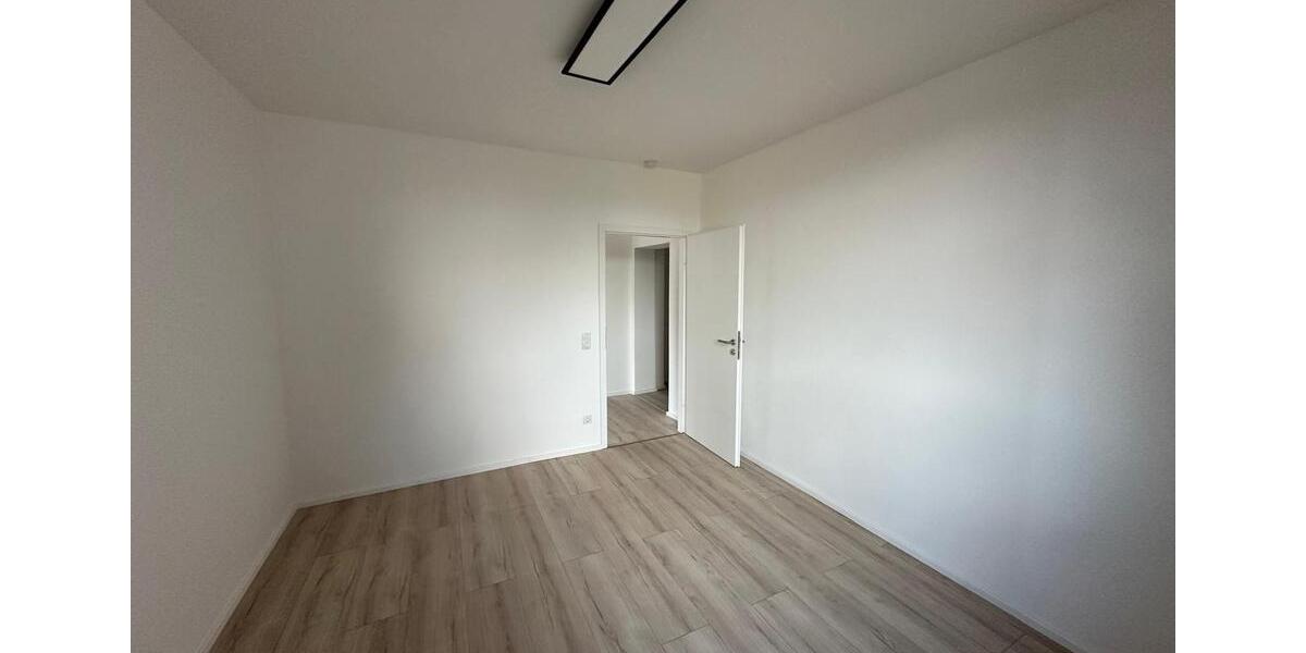 Etagenwohnung Freudenberg - 3 Zimmer, 95 m&sup2;, 1.000&euro; | Angebot:25941990