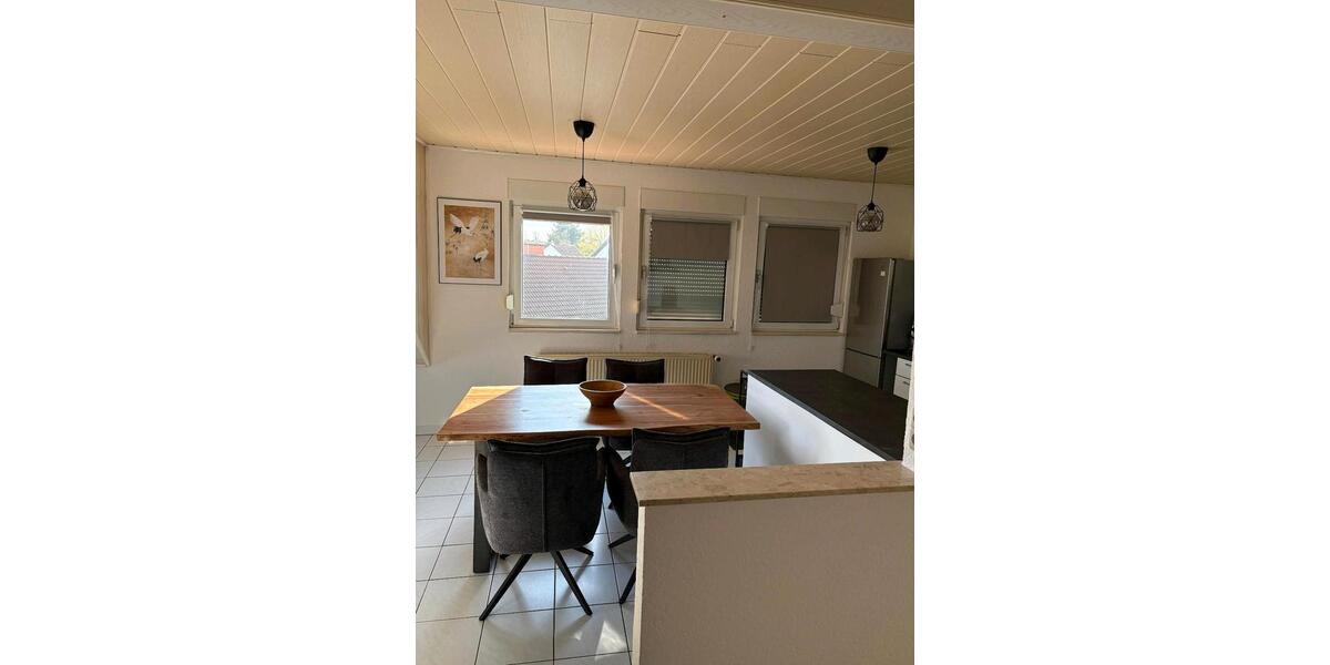 Dachgeschoßwohnung Reinheim - 2 Zimmer, 60 m&sup2;, 700&euro; | Angebot:26023564