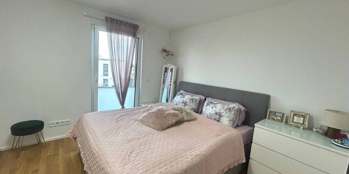 Etagenwohnung Hanau Kesselstadt - 2 Zimmer, 56 m&sup2;, 670&euro; | Angebot:26092264