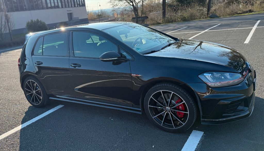 VW Golf 70.000 km 23.500 &euro; Alzenau 63755