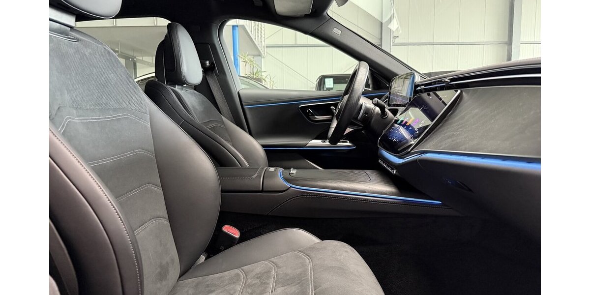 Mercedes-Benz E 220 T d AMG DISTRONIC-WINTER-360-DIGITAL LIGHT 6.216 km 50.959 &euro; Groß-Umstadt 64823