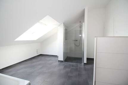 Wohnung Groß-Zimmern Zimmern - 2 Zimmer, 74 m&sup2;, 835&euro; | Angebot:26087213