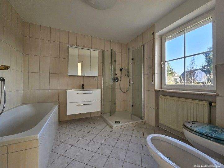 Etagenwohnung Aschaffenburg Innenstadt - 3 Zimmer, 130 m&sup2;, 560.000&euro; | Angebot:25725887