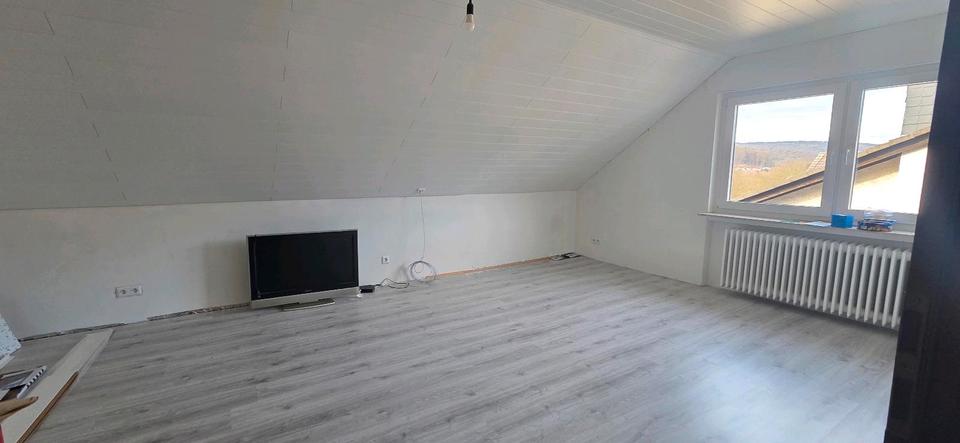 Dachgeschoßwohnung Gelnhausen - 1 Zimmer, 68 m&sup2;, 750&euro; | Angebot:25382291