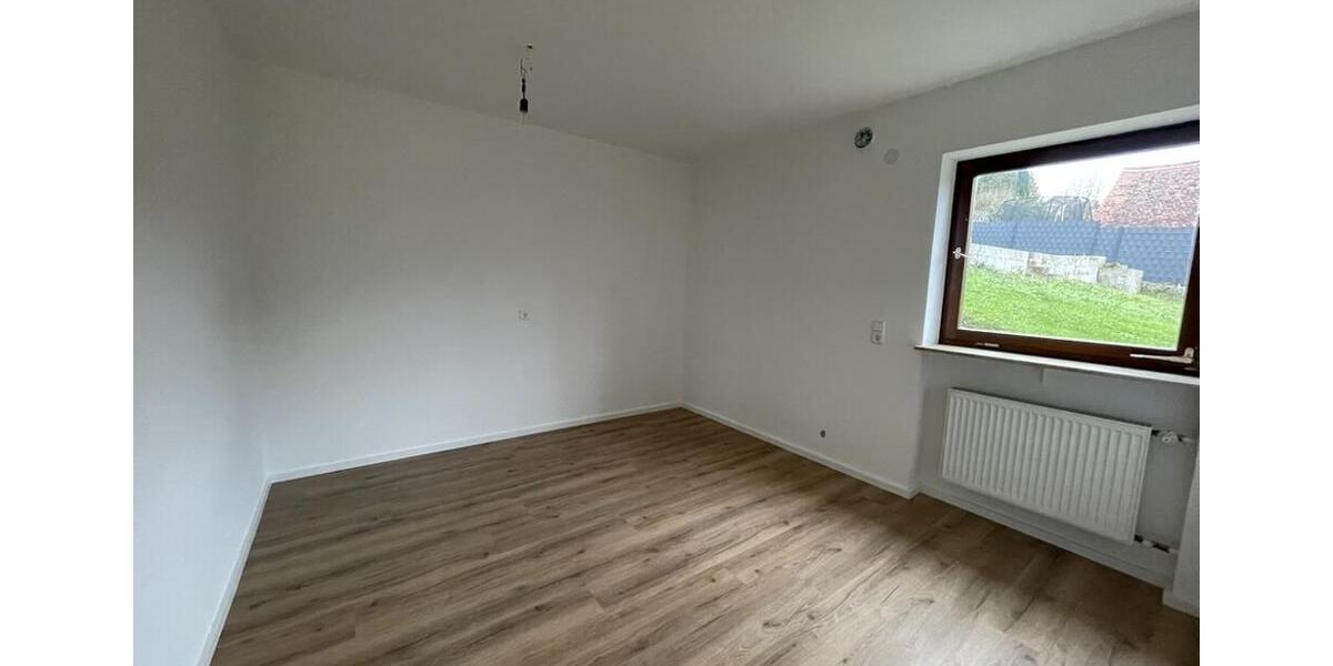 Etagenwohnung Collenberg - 2 Zimmer, 72 m&sup2;, 700&euro; | Angebot:24878752
