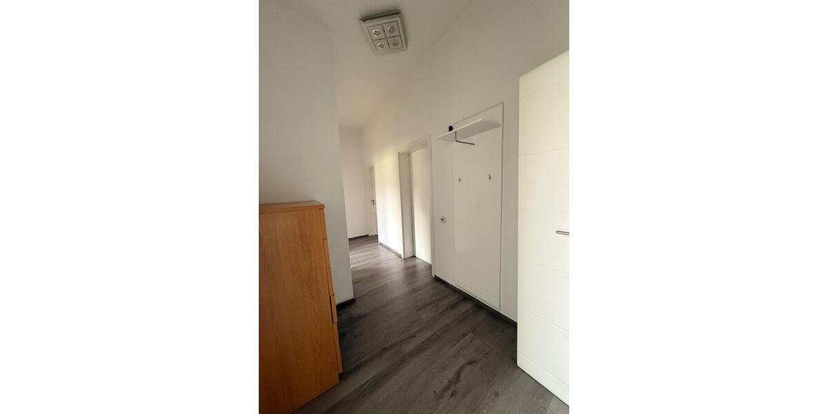 Etagenwohnung Hösbach - 4 Zimmer, 135 m&sup2;, 330.000&euro; | Angebot:25793999