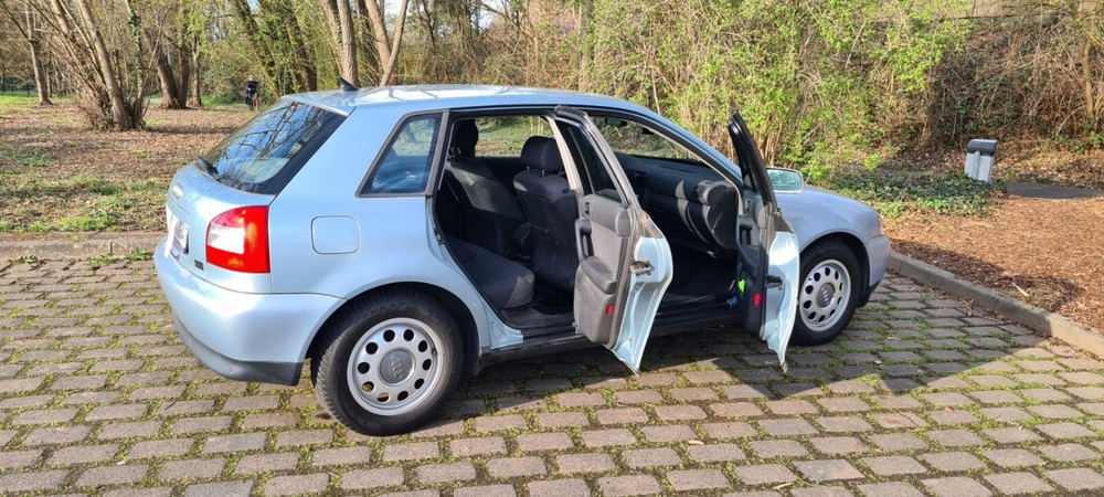 Audi A3 242.800 km 2.400 &euro; Kleinostheim 63801