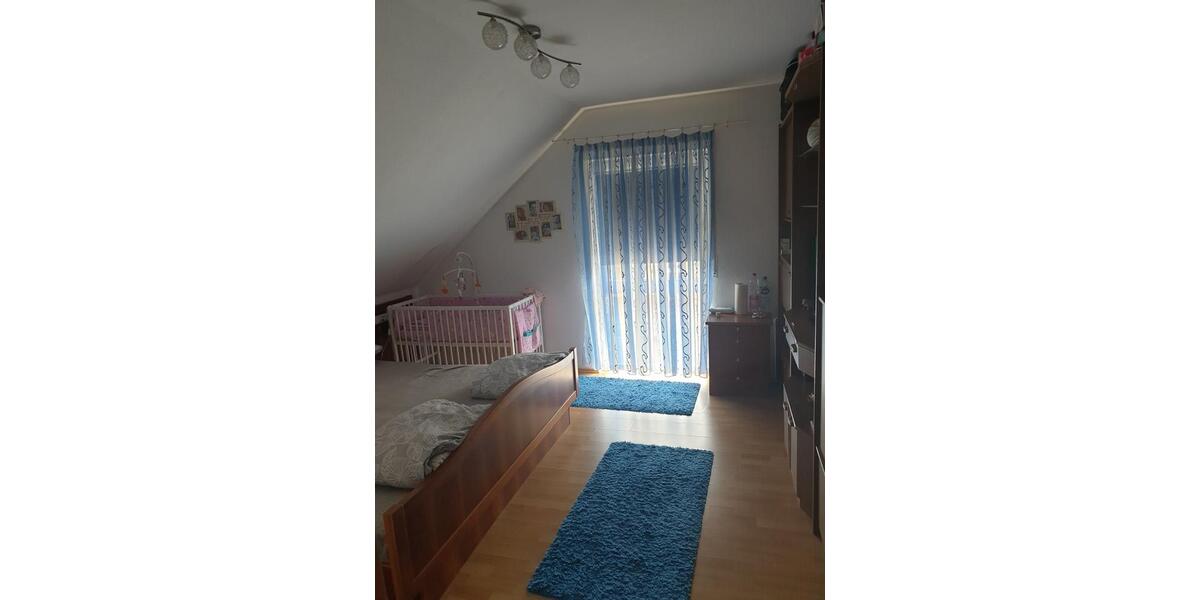Dachgeschoßwohnung Erlenbach am Main - 2 Zimmer, 67 m&sup2;, 640&euro; | Angebot:25445186