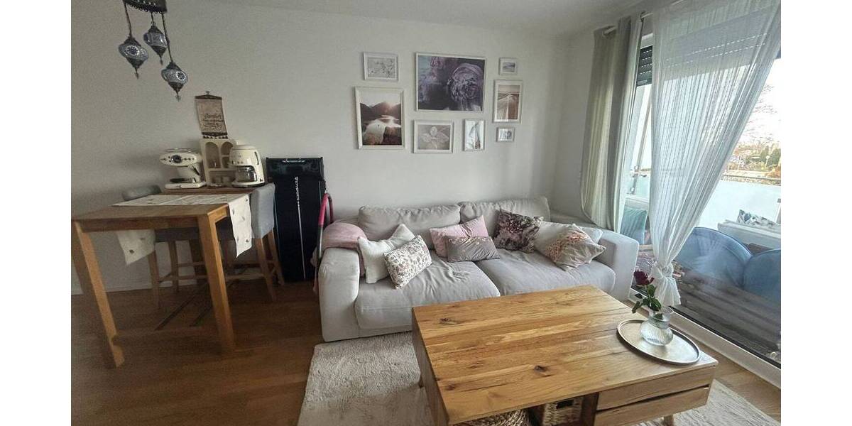 Etagenwohnung Hanau Kesselstadt - 2 Zimmer, 56 m&sup2;, 670&euro; | Angebot:26092264