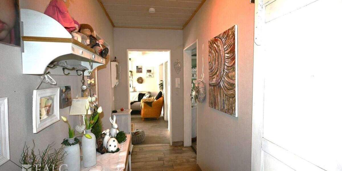 Reihenendhaus Hösbach - 6 Zimmer, 154 m&sup2;, 648.000&euro; | Angebot:25909262