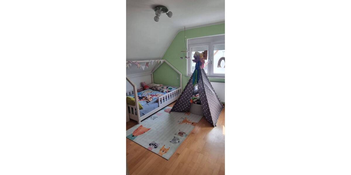 Einfamilienhaus Hasselroth Neuenhaßlau - 7 Zimmer, 220 m&sup2;, 659.000&euro; | Angebot:26203302