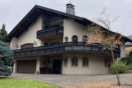 Haus Höchst im Odenwald - 6 Zimmer, 248 m&sup2;, 599.000&euro; | Angebot:23501859
