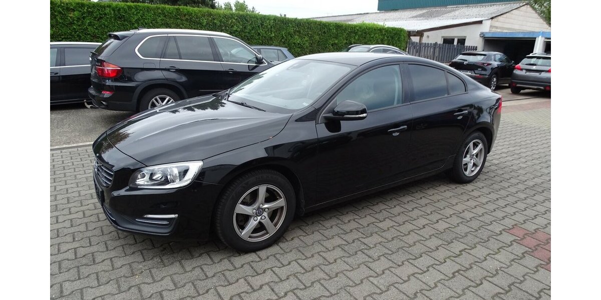 Volvo S60 Kinetic Klima, Navigation 196.500 km 7.999 &euro; Rodgau 63110