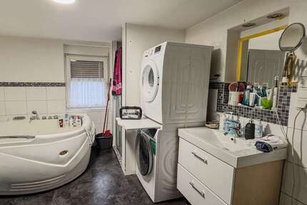 Haus Reinheim - 6 Zimmer, 195 m&sup2;, 450.000&euro; | Angebot:26208849