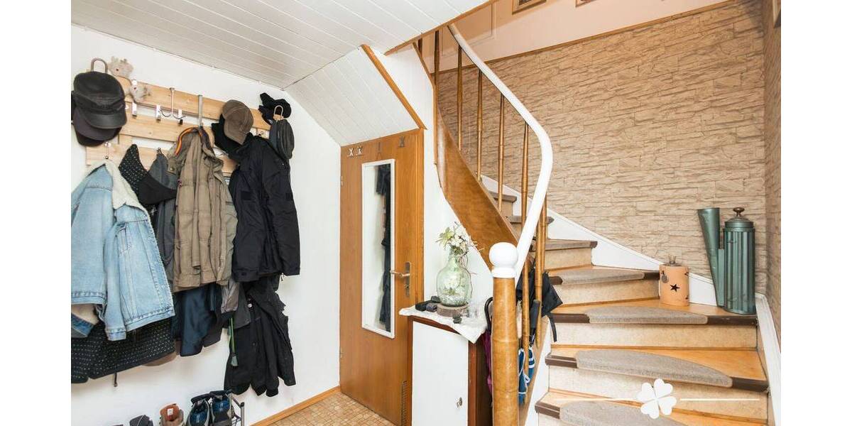 Mehrfamilienhaus, Wohnhaus Gründau / Hain-Gründau Hain-Gründau - 7 Zimmer, 204 m&sup2;, 429.000&euro; | Angebot:26291867