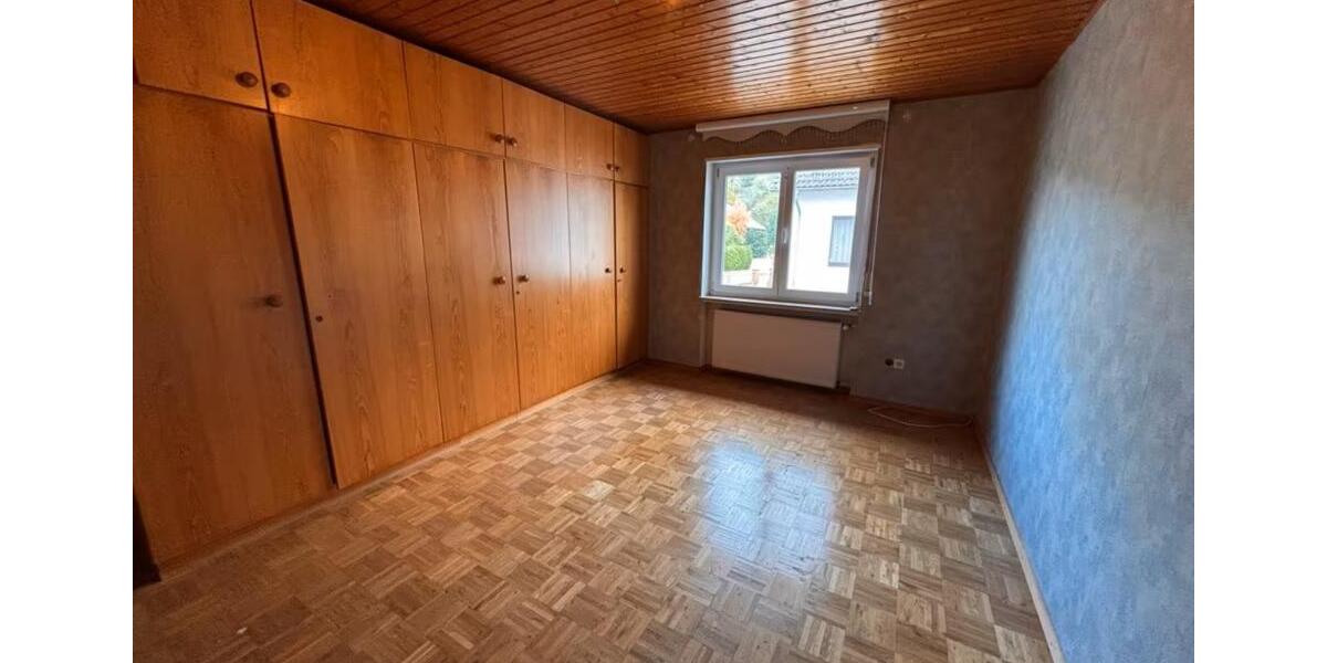 Mehrfamilienhaus, Wohnhaus Kleinwallstadt - 8 Zimmer, 260 m&sup2;, 649.000&euro; | Angebot:25143487