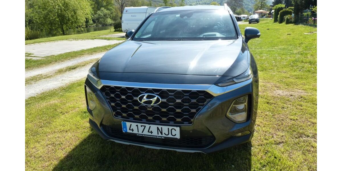 Hyundai SANTA FE 51.500 km 25.990 &euro; Wörth am Main 63939