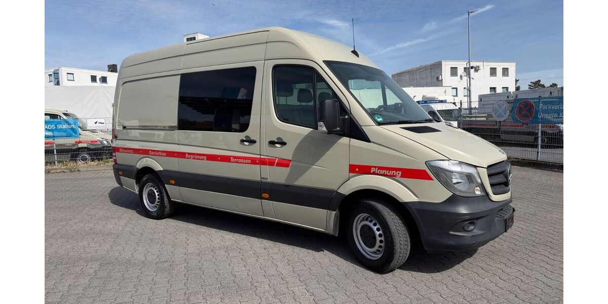 Mercedes-Benz Sprinter 227.000 km 13.745 &euro; Rodgau 63110