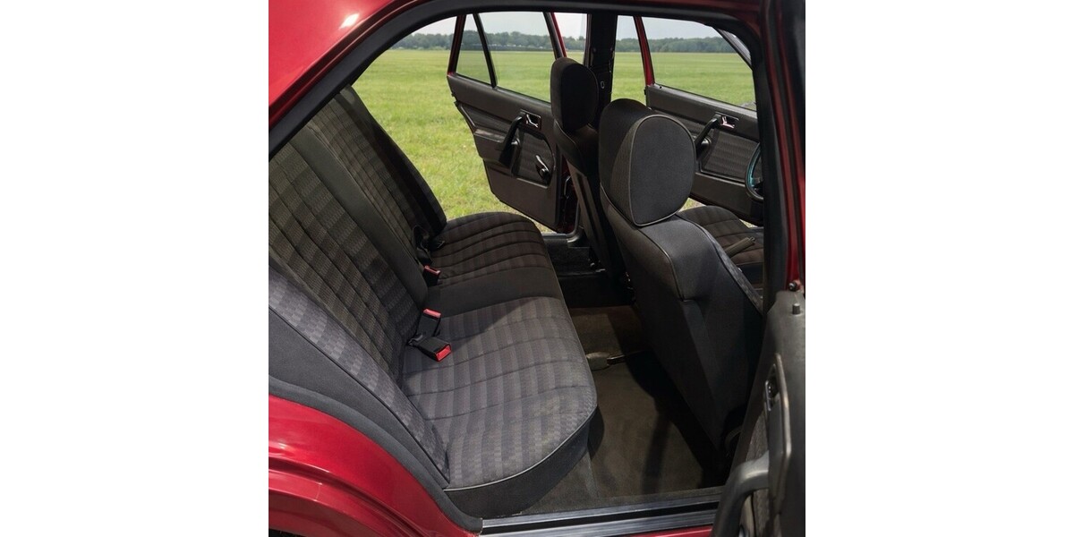 Mercedes-Benz 190 230.000 km 14.500 &euro; Heusenstamm 63150