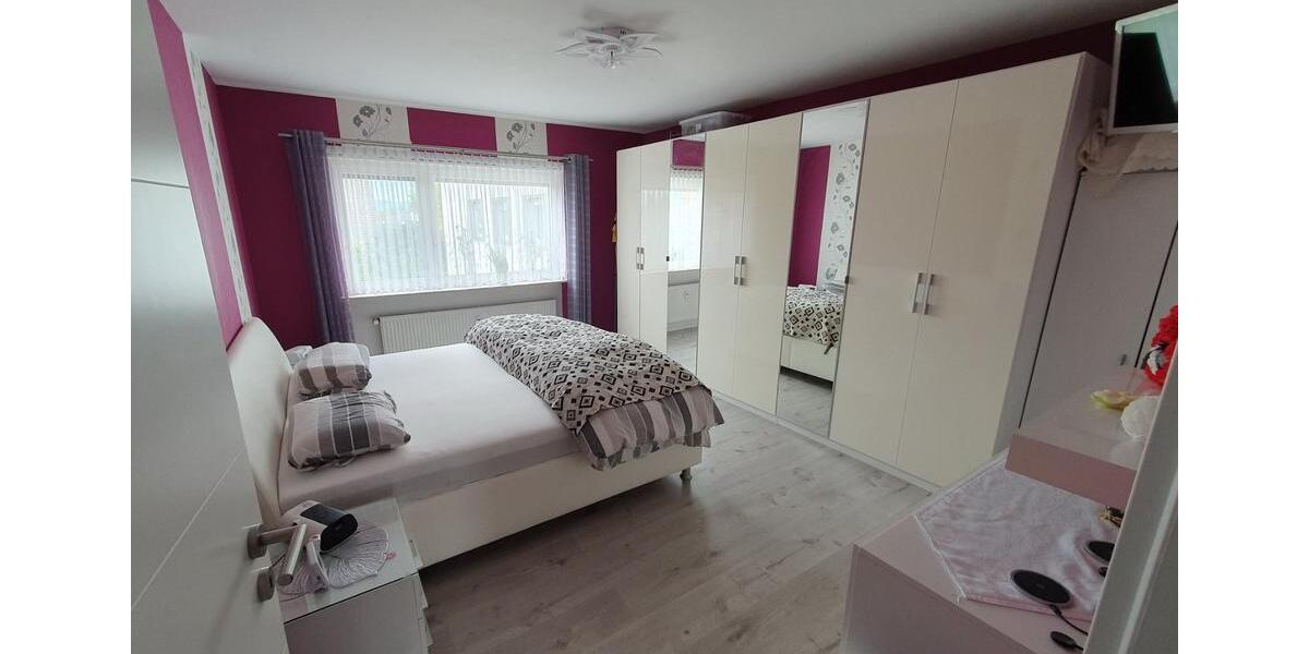 Etagenwohnung Großostheim - 4 Zimmer, 87 m&sup2;, 325.000&euro; | Angebot:26123011