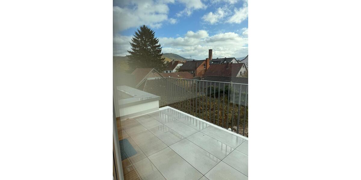 Etagenwohnung Kleinheubach - 2 Zimmer, 47 m&sup2;, 679&euro; | Angebot:25022774