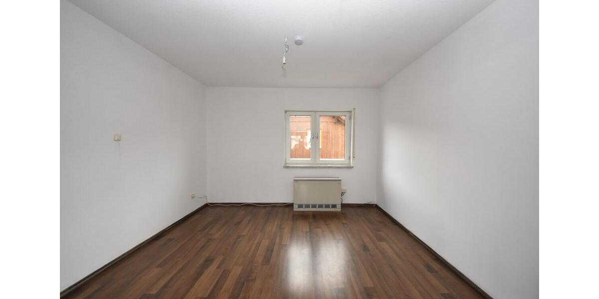 Etagenwohnung Babenhausen - 3 Zimmer, 84 m&sup2;, 650&euro; | Angebot:26299432