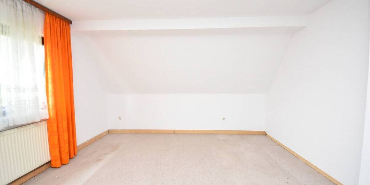 Einfamilienhaus Laufach Hain - 7 Zimmer, 120 m&sup2;, 345.000&euro; | Angebot:25693332