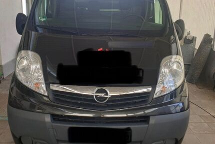 Opel Vivaro 237.000 km 5.500 &euro; Hanau 63456