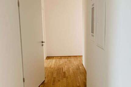 Wohnung Hanau Innenstadt - 3 Zimmer, 98 m&sup2;, 1.273&euro; | Angebot:26014256