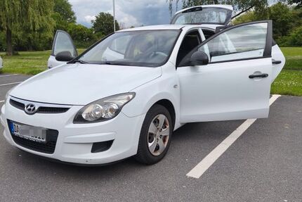 Hyundai i30 153.000 km 4.200 &euro; Reinheim 64354
