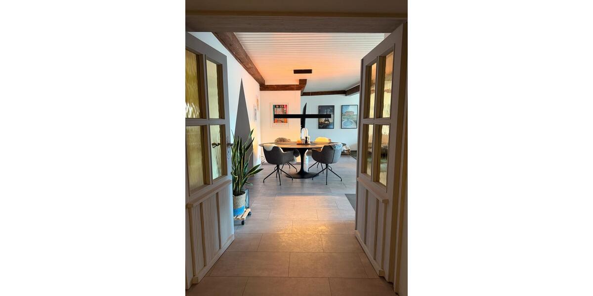 Etagenwohnung Kleinwallstadt - 3 Zimmer, 130 m&sup2;, 1.390&euro; | Angebot:25368790