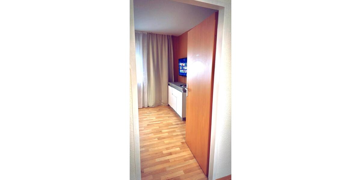 Etagenwohnung Hanau Lamboy - 3 Zimmer, 80 m&sup2;, 700&euro; | Angebot:26409300