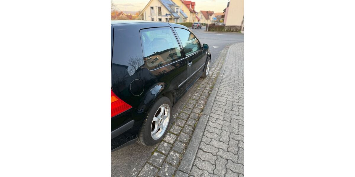 VW Golf 263.000 km 750 &euro; Goldbach 63773