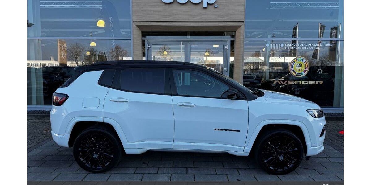 Jeep Compass 32.388 km 32.890 &euro; Aschaffenburg 63741
