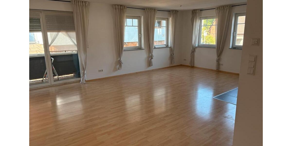 Erdgeschoßwohnung Leidersbach - 2 Zimmer, 60 m&sup2;, 180.000&euro; | Angebot:27108410