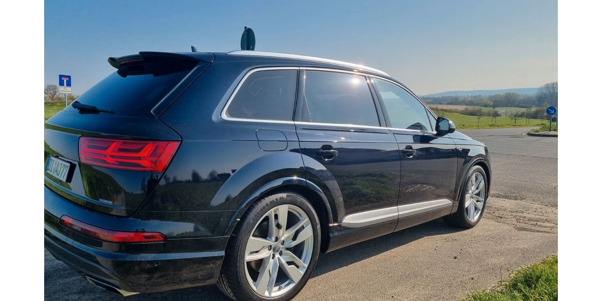 Audi Q7 206.999 km 22.499 &euro; Reinheim 64354