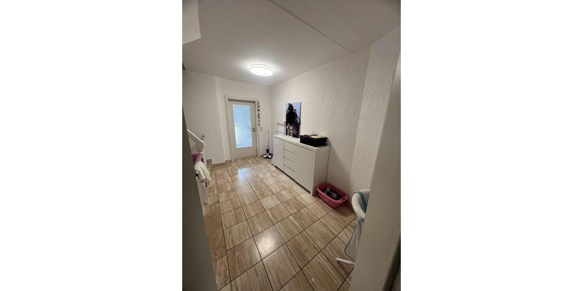 Reihenhaus Mömbris - 5 Zimmer, 175 m&sup2;, 420.000&euro; | Angebot:23808954