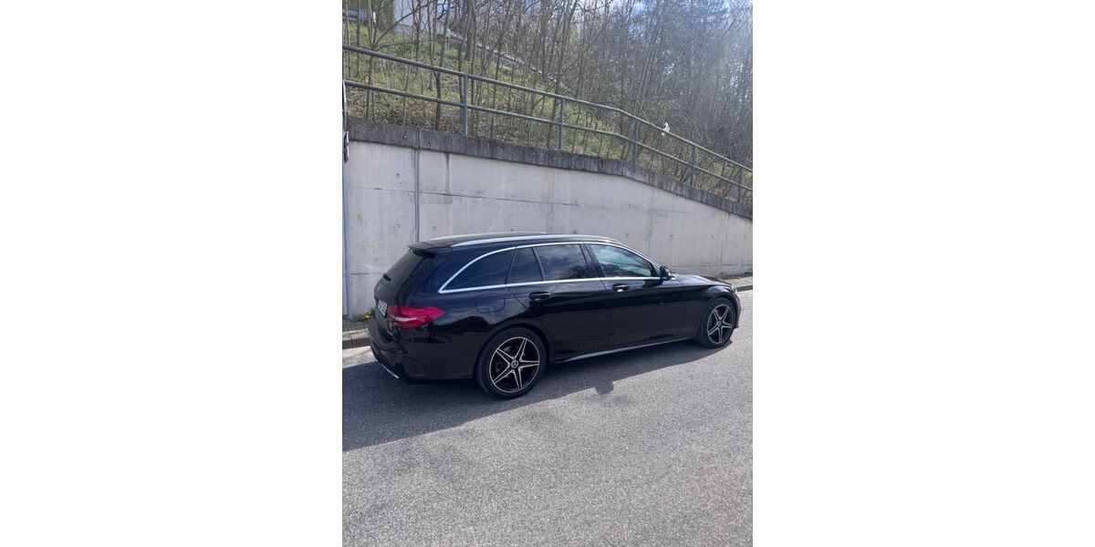 Mercedes-Benz C 250 233.000 km 13.850 &euro; Laufach 63846