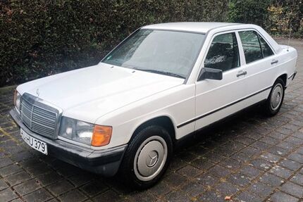 Mercedes-Benz 190 187.000 km 5.999 &euro; Hanau 63452